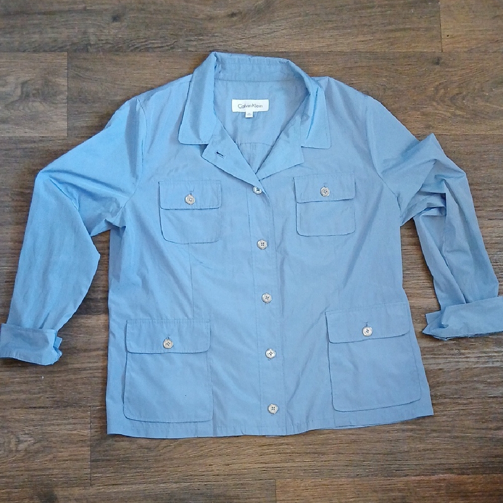 Calvin Klein Women's Lightweight Blue Drawstring Waist Button Front Jacket. 